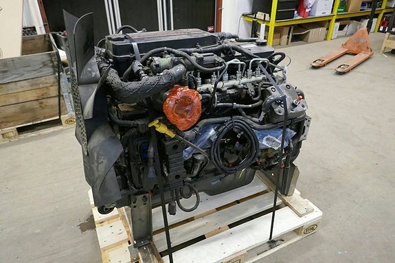Cummins QSB 6.7 4 of 9