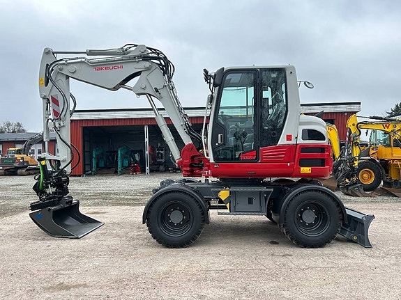 Takeuchi TB395W 2 of 2
