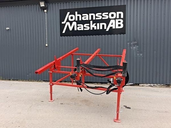 UPPLÄGNINGSBORD WOODRAN 422