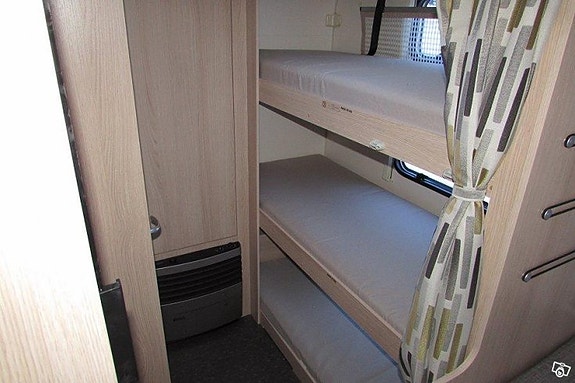 Adria Aviva 4 of 7
