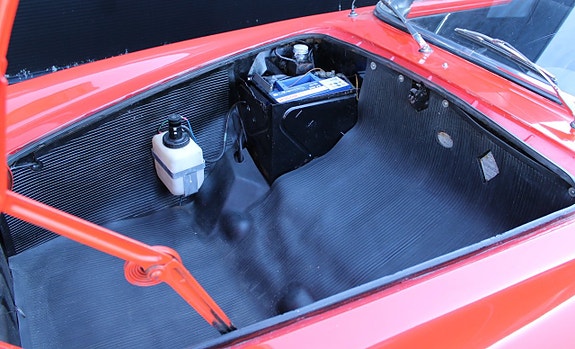Renault Caravelle 13 of 14