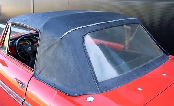 Renault Caravelle 7 of 14