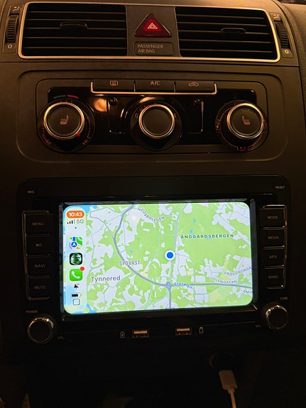 Volkswagen Touran 7 of 22