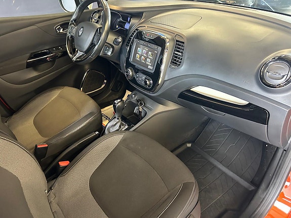 Renault Captur 8 of 21