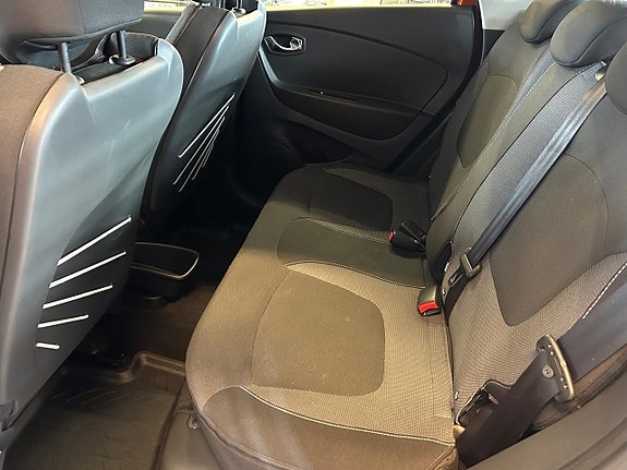 Renault Captur 18 of 21
