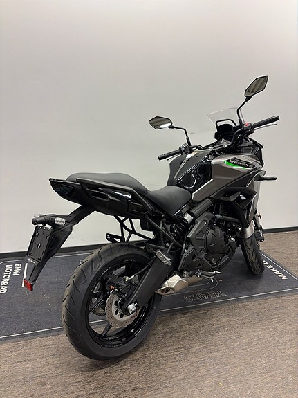 Kawasaki Versys 650 3 of 4