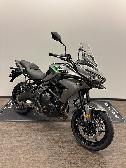Kawasaki Versys 650 2 of 4