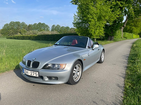 BMW Z3 2 of 5