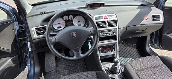 Peugeot 307 15 of 15