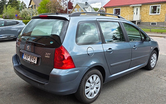 Peugeot 307 3 of 5