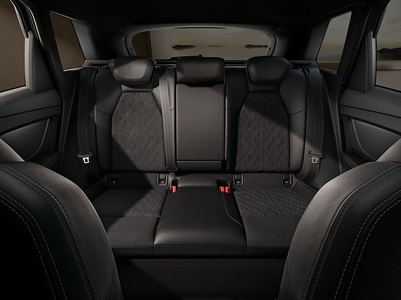 Audi Q4 e-tron 11 of 11