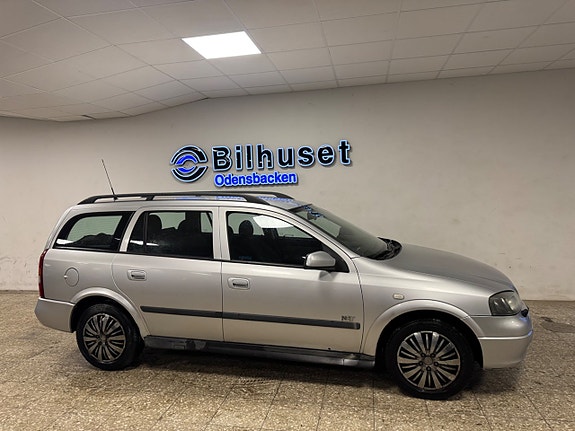 Opel Astra 2 of 5