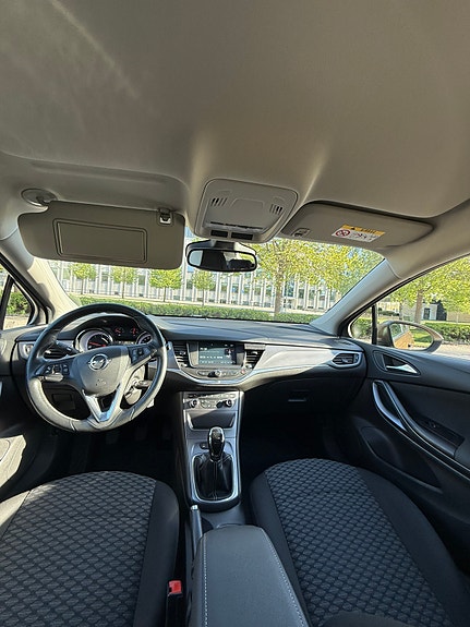 Opel Astra 5 of 5