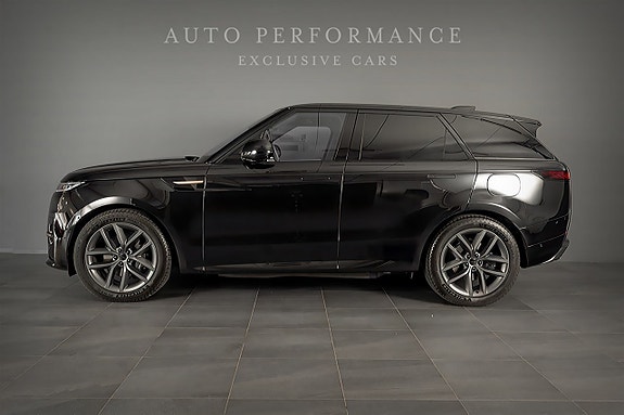 Land Rover Range Rover Sport 2 of 5