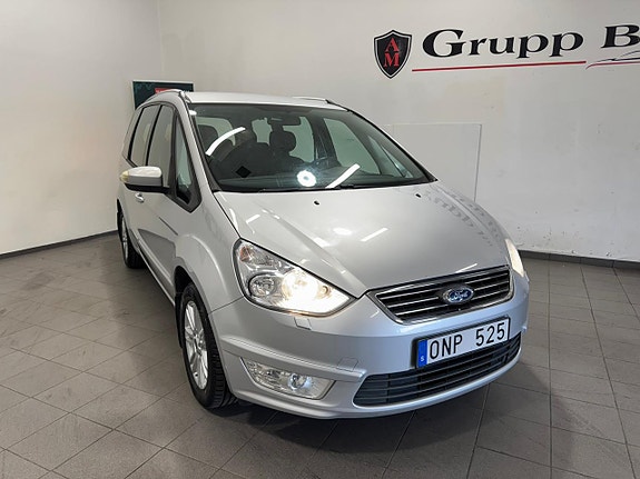 Ford Galaxy 12 of 18