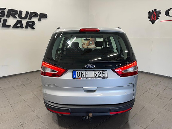 Ford Galaxy 7 of 18