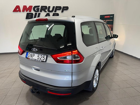 Ford Galaxy 13 of 18