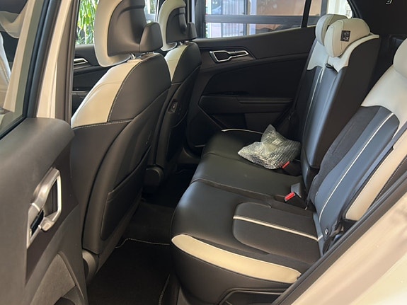 Kia Sportage 8 of 16