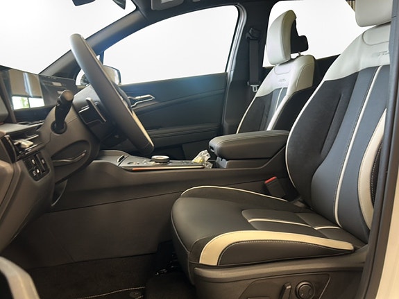 Kia Sportage 9 of 16