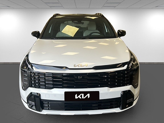 Kia Sportage 2 of 5