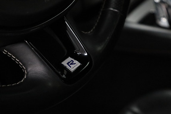 Volvo XC90 14 of 30
