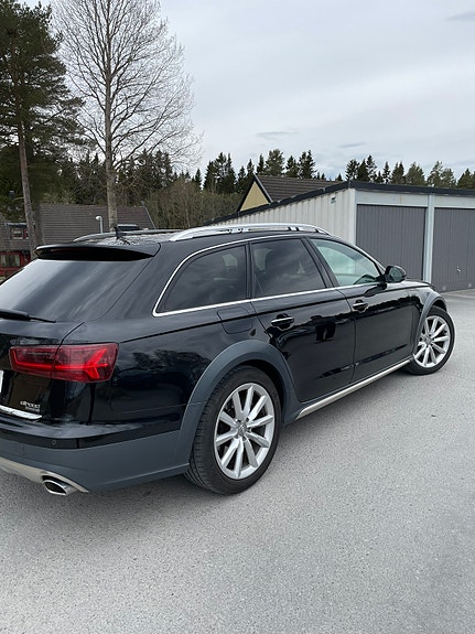 Audi A6 allroad 3 of 5