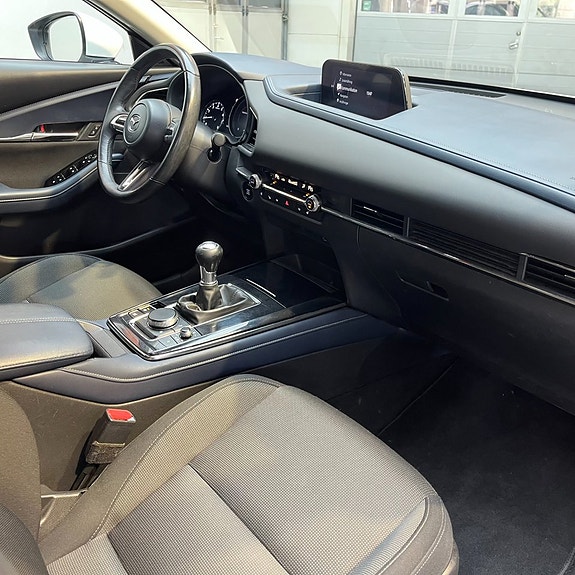 Mazda CX-30 11 of 13