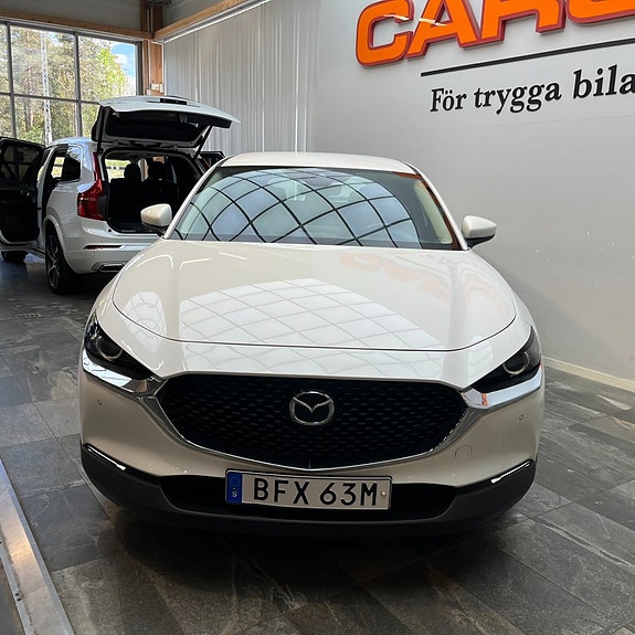 Mazda CX-30 6 of 13