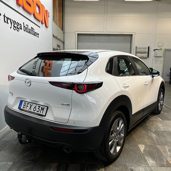 Mazda CX-30 4 of 5