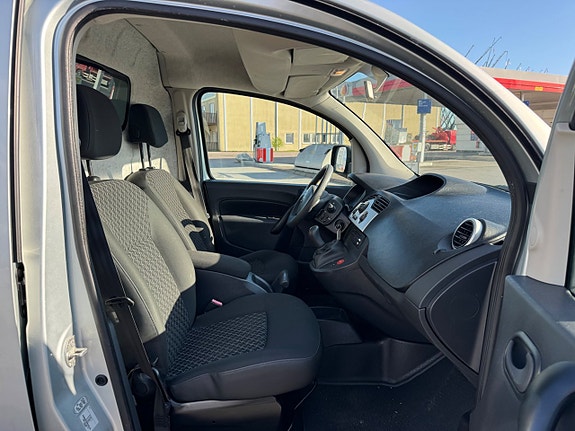 Renault Kangoo Express 9 of 19