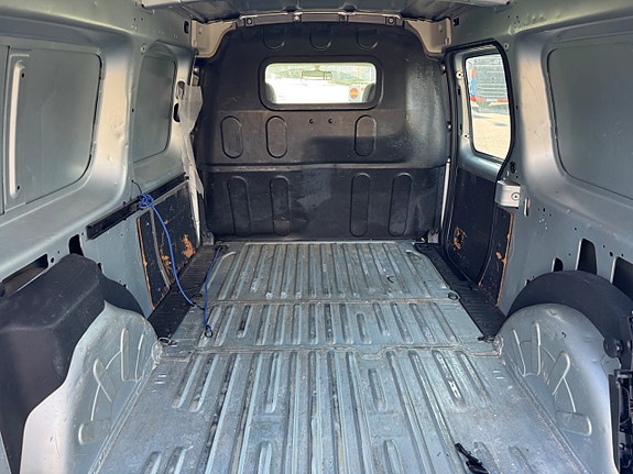 Renault Kangoo Express 14 of 19
