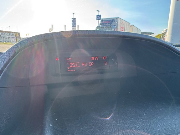 Renault Kangoo Express 12 of 19