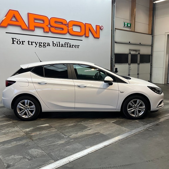 Opel Astra 3 of 5