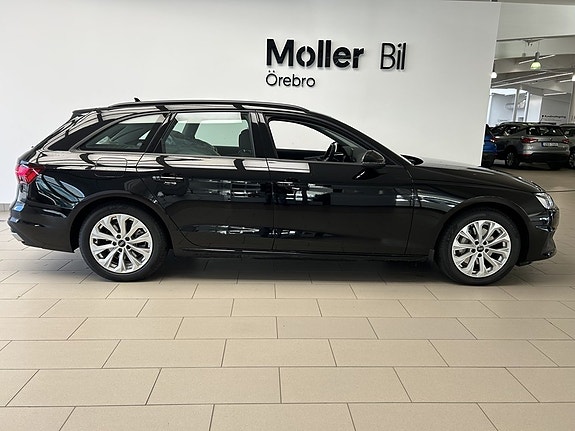 Audi A4 4 of 22