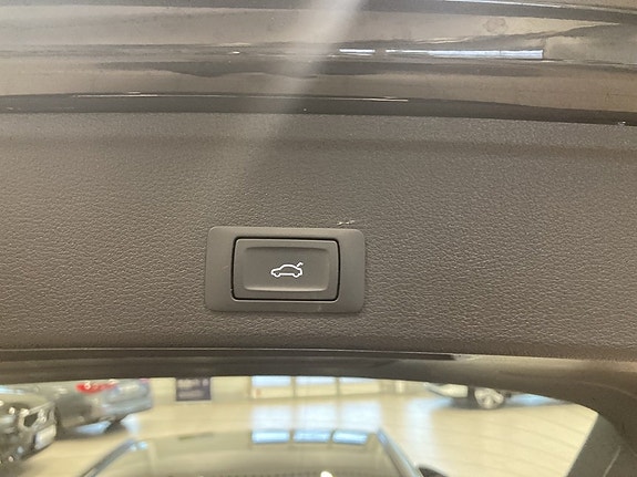 Audi A4 14 of 21
