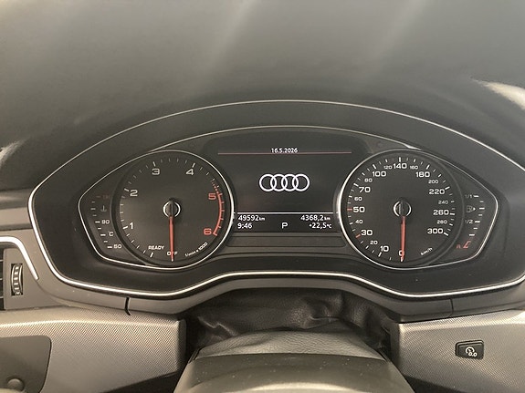 Audi A4 16 of 21