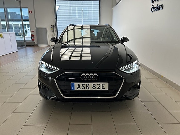 Audi A4 2 of 22