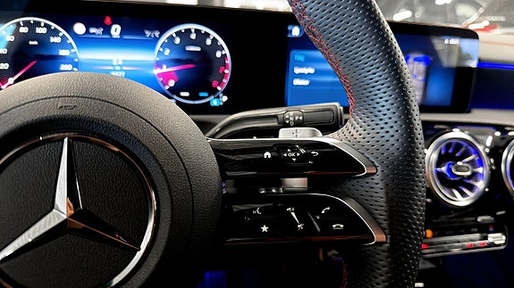 Mercedes-Benz CLA200 19 of 22