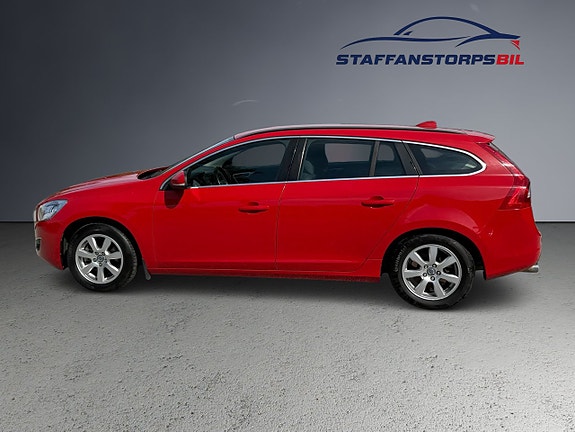 Volvo V60 7 of 11