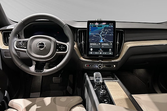 Volvo XC60 9 of 22