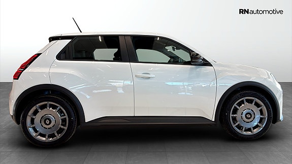 Renault 5 6 of 22