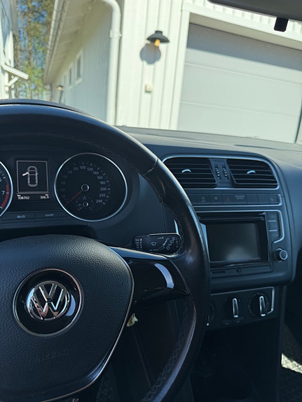 Volkswagen Polo 5 of 5