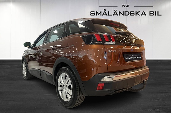 Peugeot 3008 3 of 5