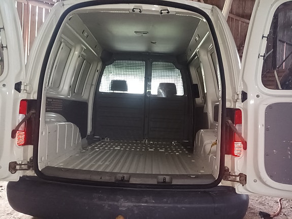 Volkswagen Caddy 5 of 5