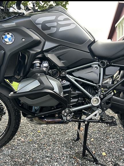 BMW BMW 1250 GS Performance Triple Black 4 of 5