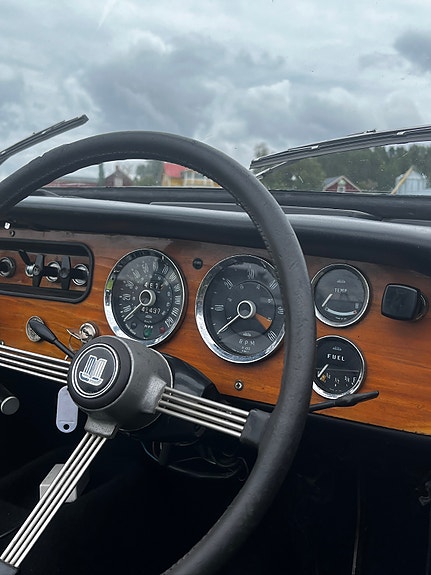 Triumph Vitesse 8 of 12