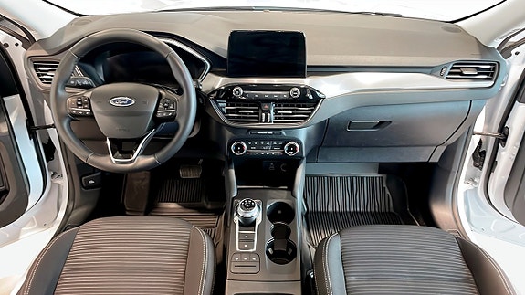 Ford Kuga 4 of 5