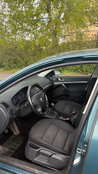 Skoda Octavia 4 of 5