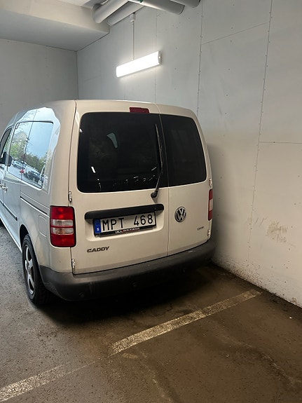 Volkswagen Caddy 2 of 4