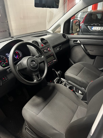 Volkswagen Caddy 4 of 4